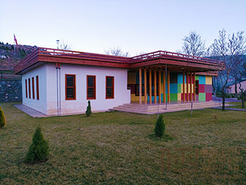 Rammed Earth Building